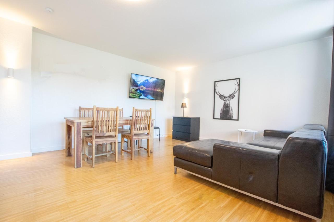 Raj Living - 1 , 3 And 4 Room Apartments - 20 Min Messe Dus & Airport Dus Meerbusch Exterior foto