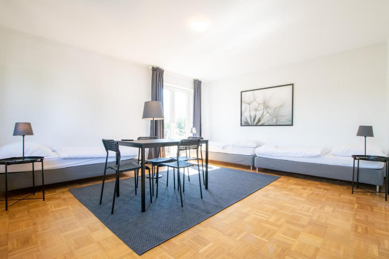 Raj Living - 1 , 3 And 4 Room Apartments - 20 Min Messe Dus & Airport Dus Meerbusch Exterior foto