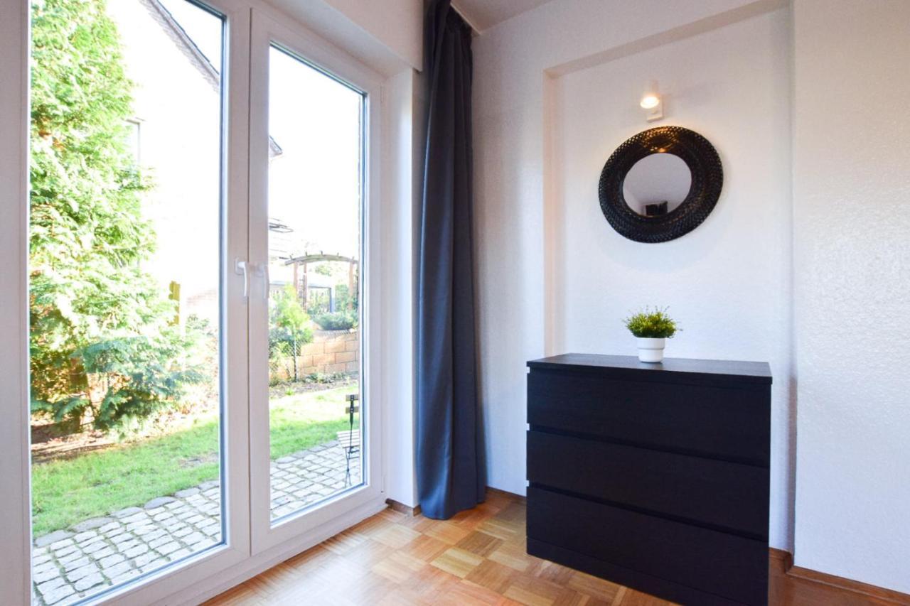 Raj Living - 1 , 3 And 4 Room Apartments - 20 Min Messe Dus & Airport Dus Meerbusch Exterior foto