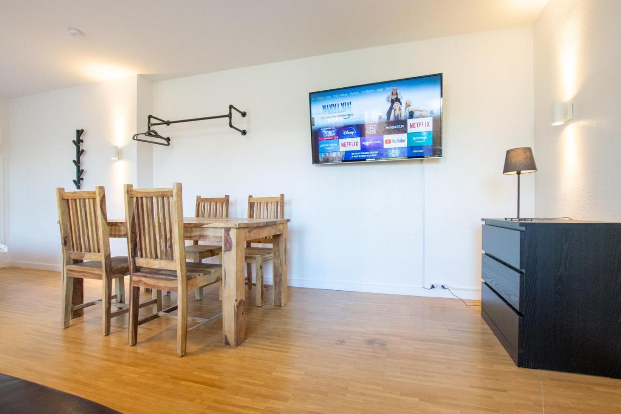 Raj Living - 1 , 3 And 4 Room Apartments - 20 Min Messe Dus & Airport Dus Meerbusch Exterior foto