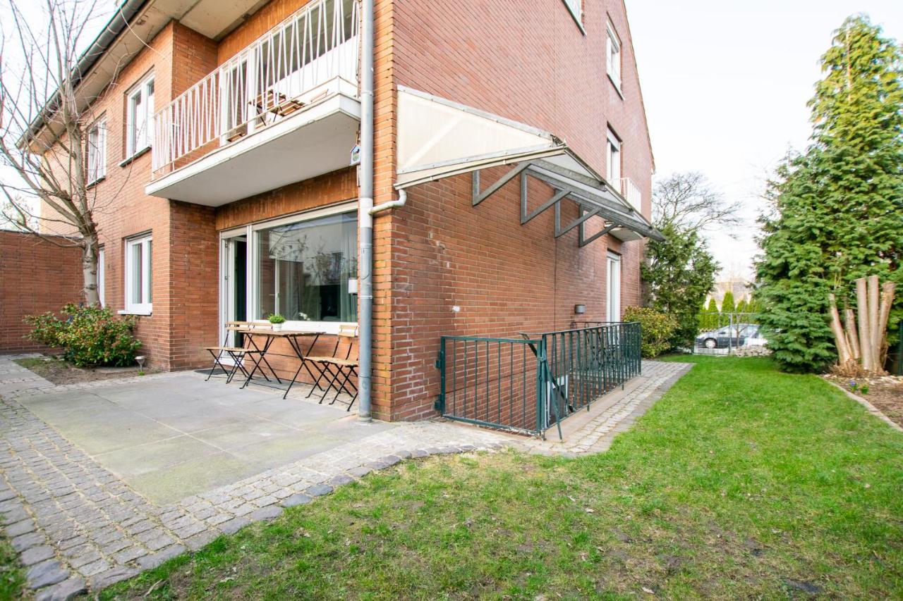 Raj Living - 1 , 3 And 4 Room Apartments - 20 Min Messe Dus & Airport Dus Meerbusch Exterior foto