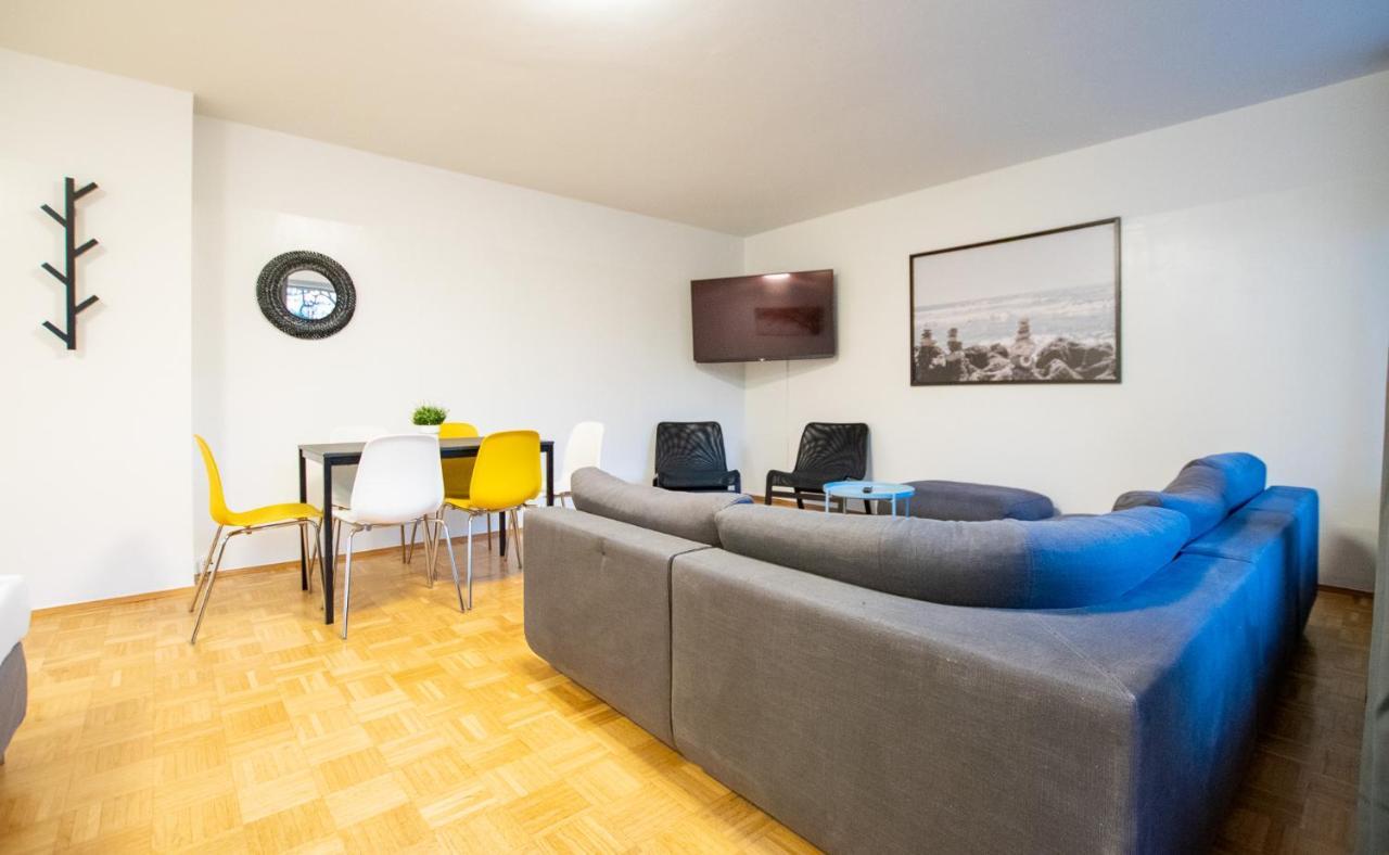 Raj Living - 1 , 3 And 4 Room Apartments - 20 Min Messe Dus & Airport Dus Meerbusch Exterior foto