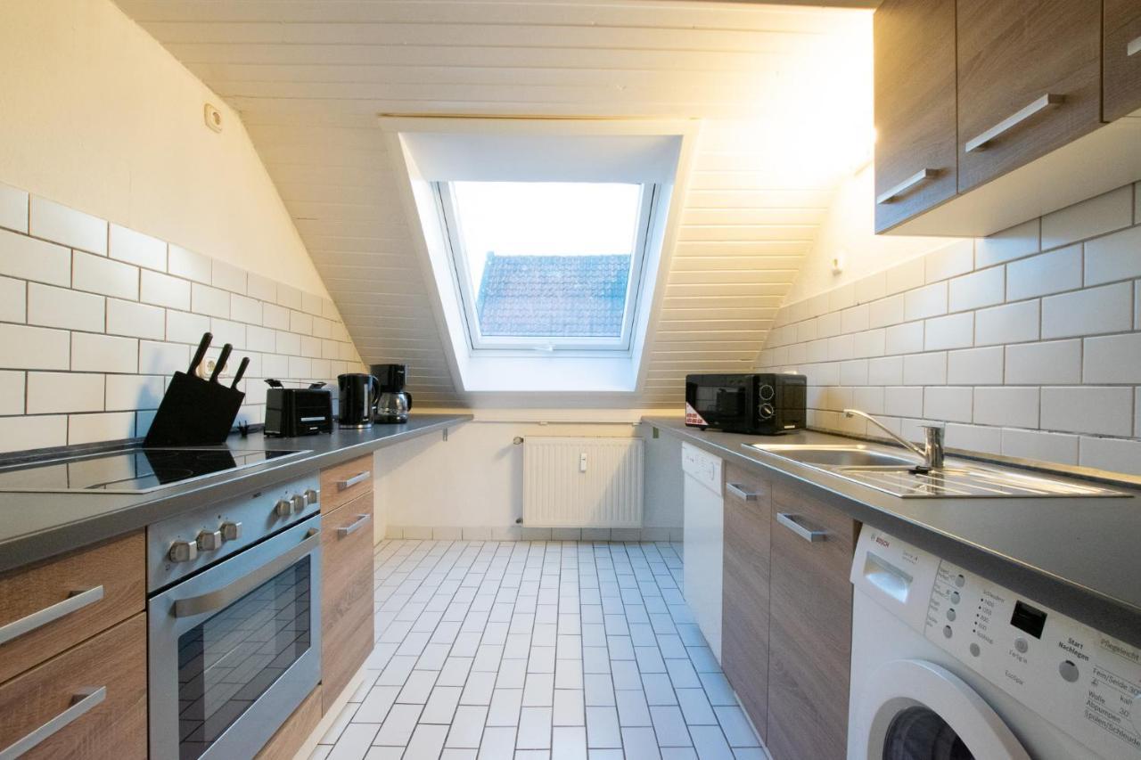 Raj Living - 1 , 3 And 4 Room Apartments - 20 Min Messe Dus & Airport Dus Meerbusch Exterior foto