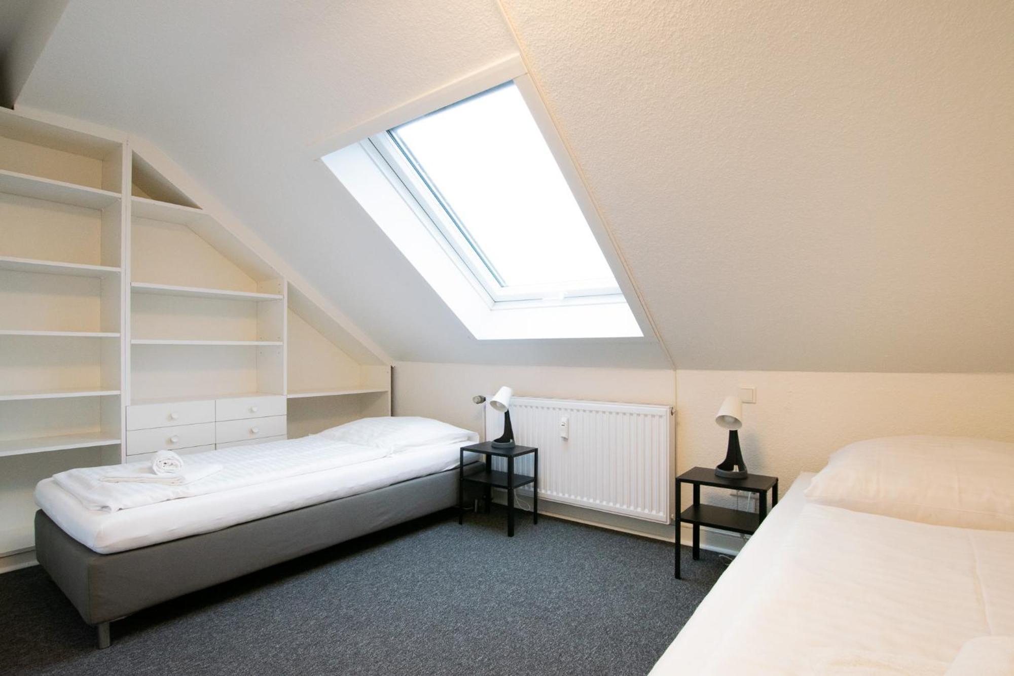 Raj Living - 1 , 3 And 4 Room Apartments - 20 Min Messe Dus & Airport Dus Meerbusch Exterior foto